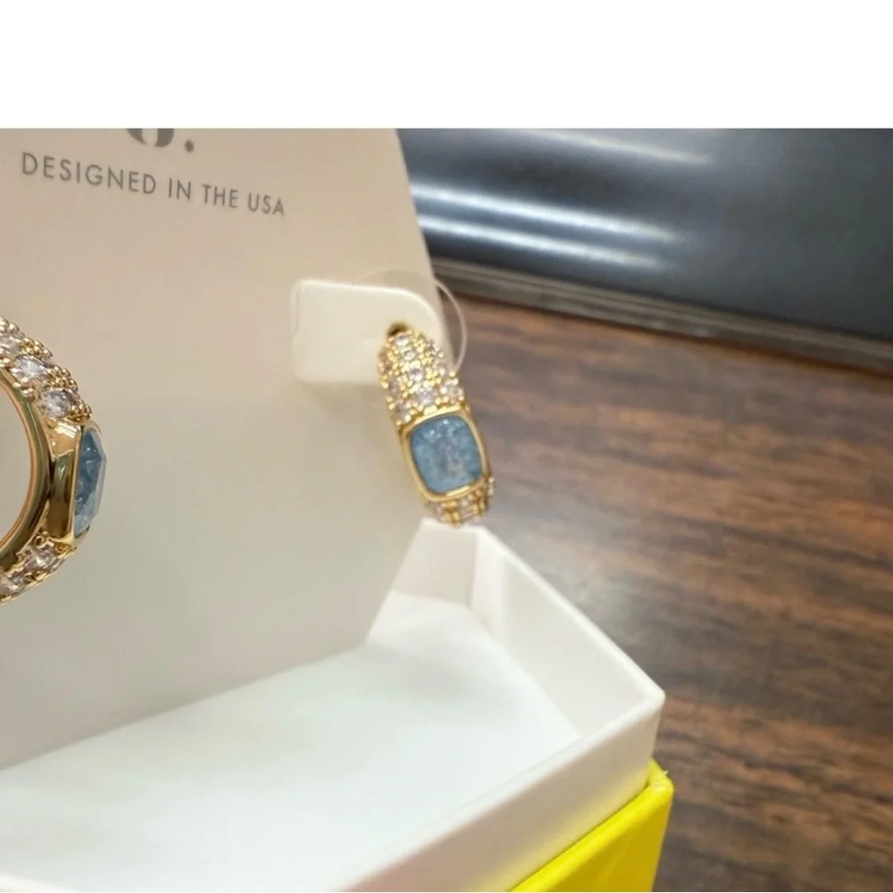 Unicorn Alert Gold Ice Crystal Earrings - Picture 2 of 3